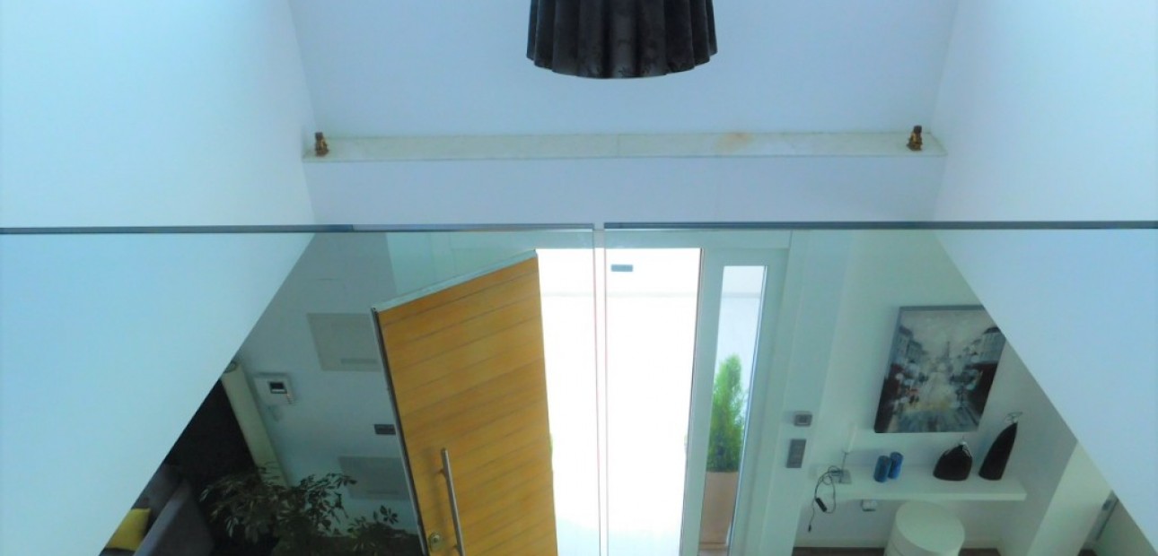 Venta - Villa -
Guardamar del Segura