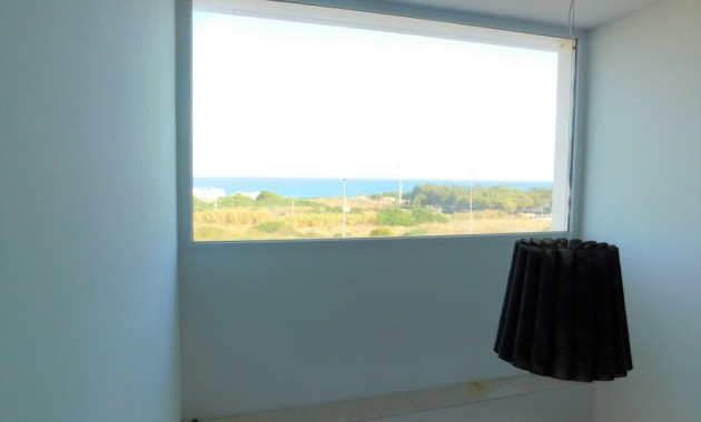 Venta - Villa -
Guardamar del Segura