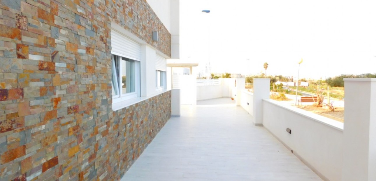 Venta - Villa -
Guardamar del Segura