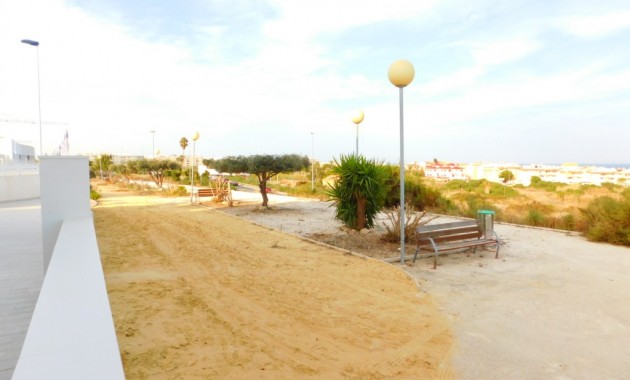 Venta - Villa -
Guardamar del Segura