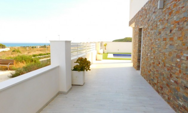 Venta - Villa -
Guardamar del Segura