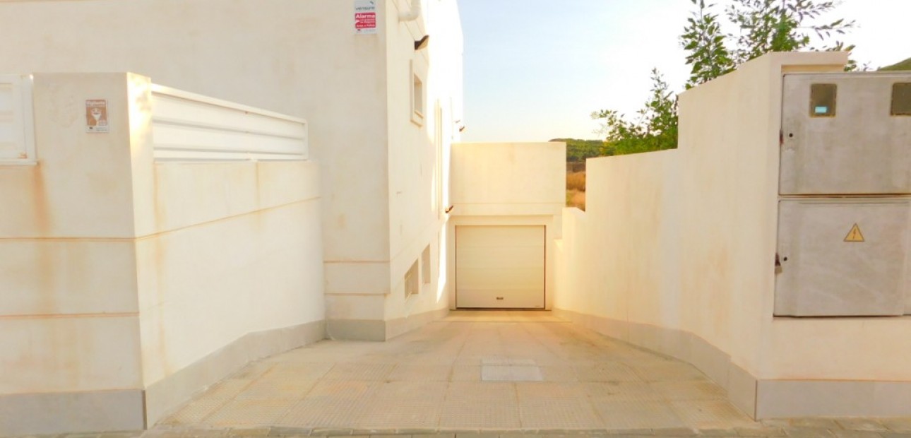 Venta - Villa -
Guardamar del Segura
