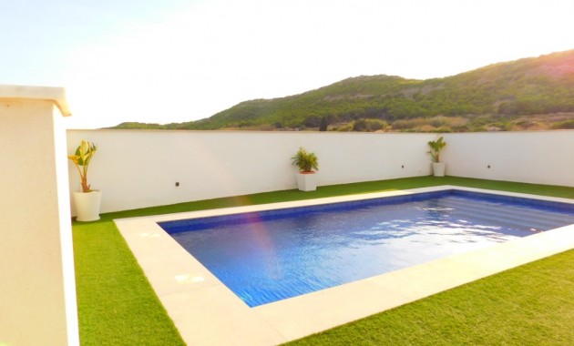 Venta - Villa -
Guardamar del Segura
