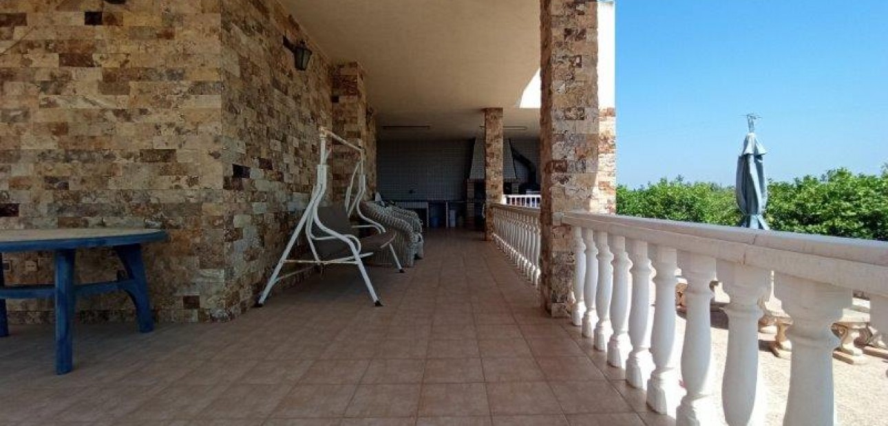 Sale - Finca Country Property -
San Miguel de Salinas