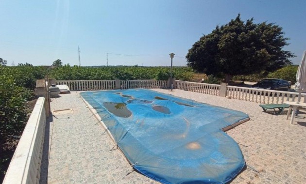 Sale - Finca Country Property -
San Miguel de Salinas
