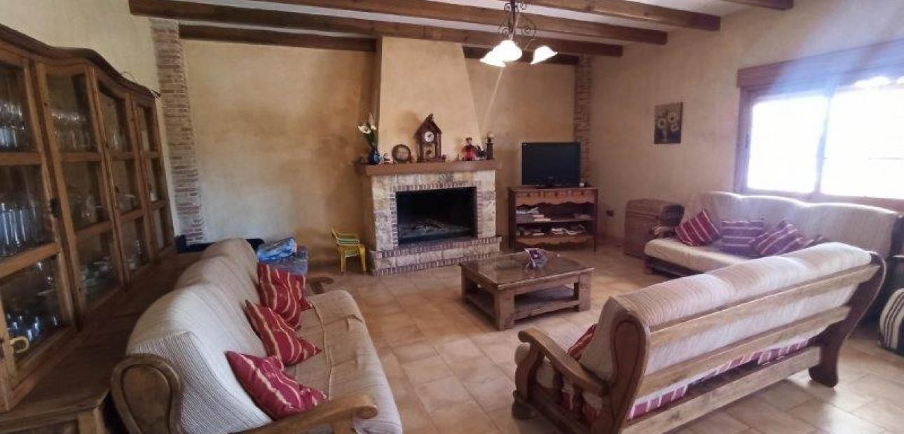 Sale - Finca Country Property -
San Miguel de Salinas