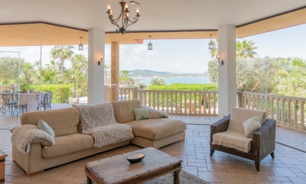 Venta - Villa -
Costa Blanca - Orihuela Costa