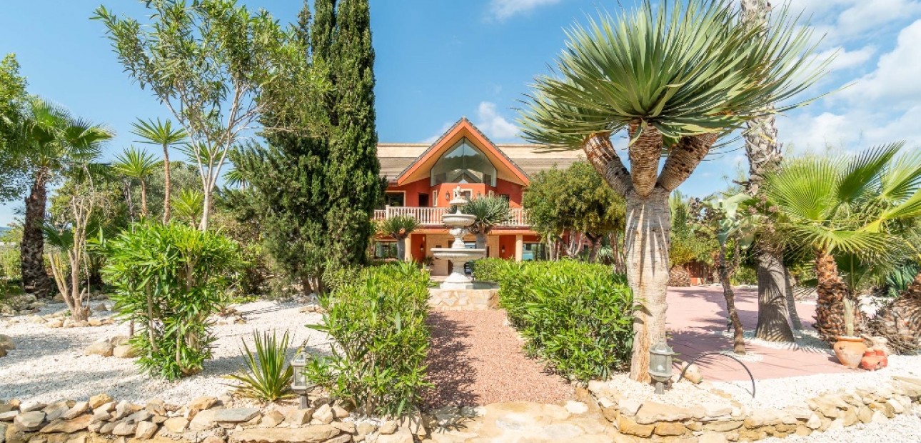 Venta - Villa -
Costa Blanca - Orihuela Costa