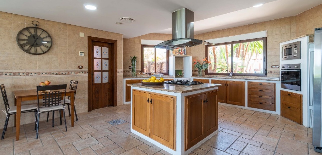 Venta - Villa -
Costa Blanca - Orihuela Costa