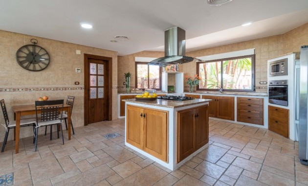 Venta - Villa -
Costa Blanca - Orihuela Costa