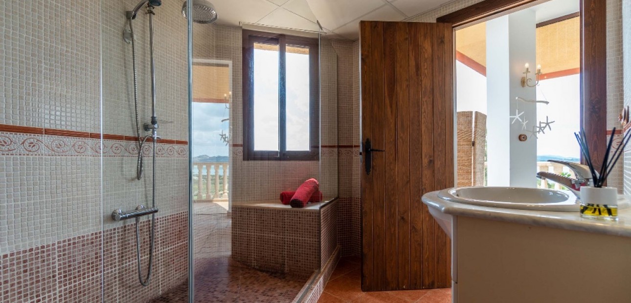 Venta - Villa -
Costa Blanca - Orihuela Costa