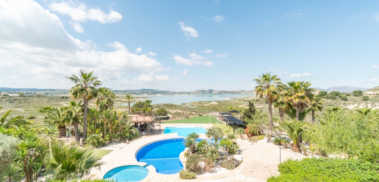 Venta - Villa -
Costa Blanca - Orihuela Costa