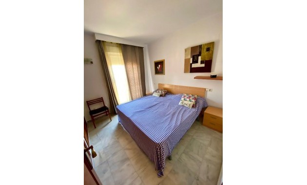 Venta - Apartamento / piso -
Torrevieja