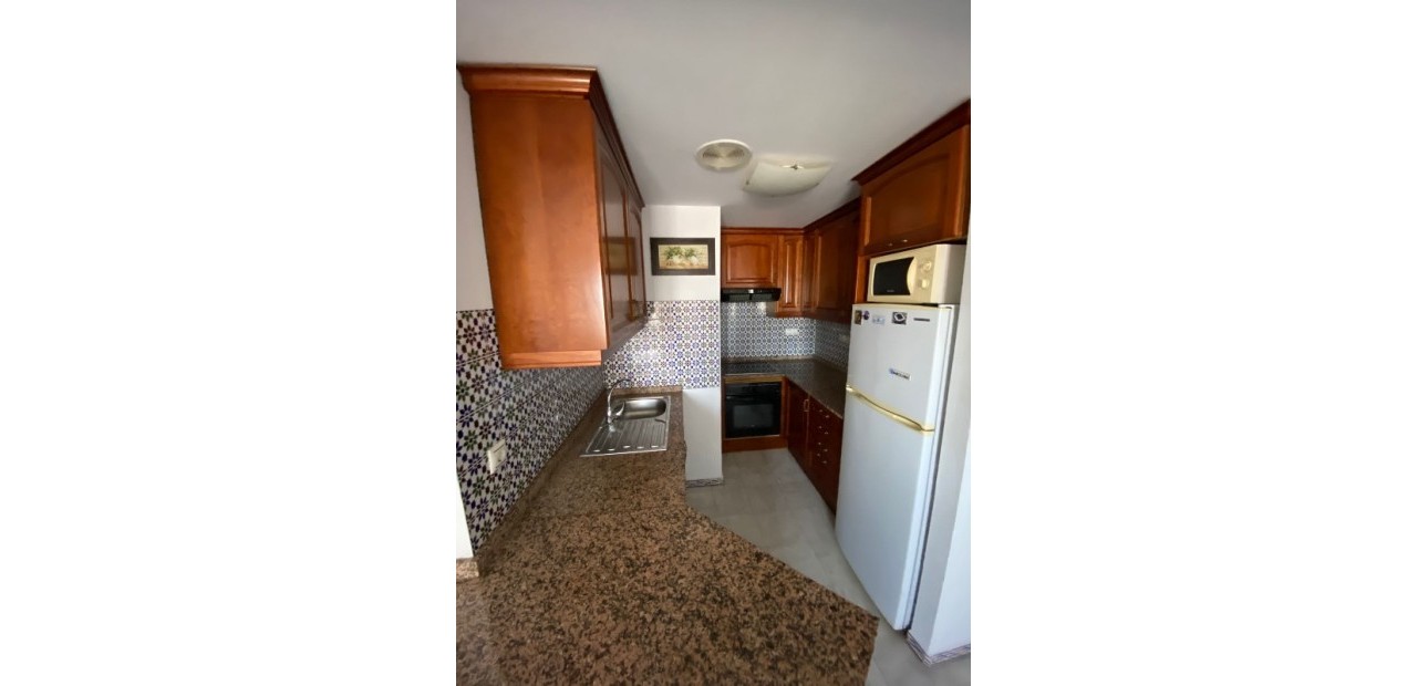 Venta - Apartamento / piso -
Torrevieja