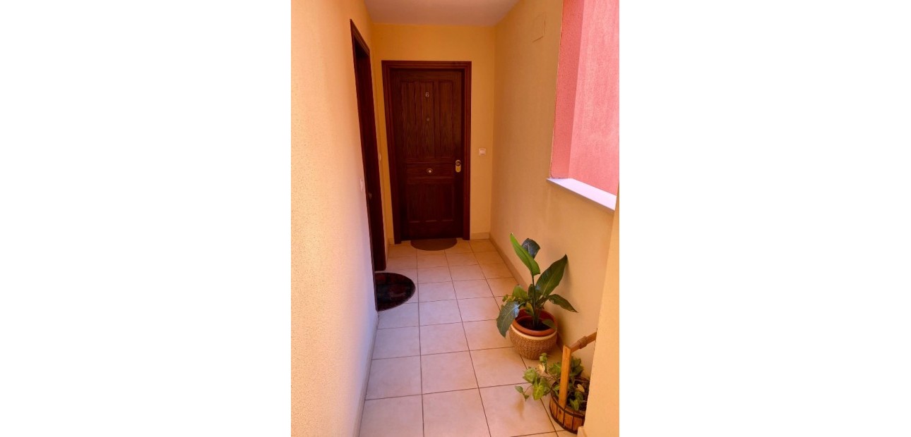 Venta - Apartamento / piso -
Torrevieja