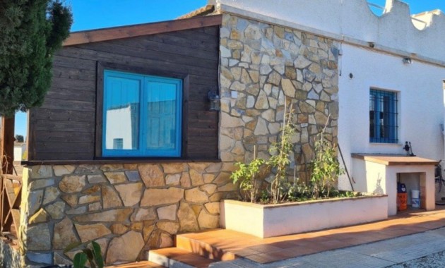 Venta - Finca Country Property -
Los Montesinos