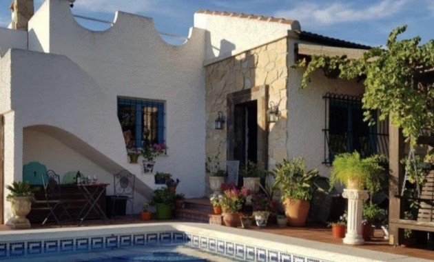 Venta - Finca Country Property -
Los Montesinos
