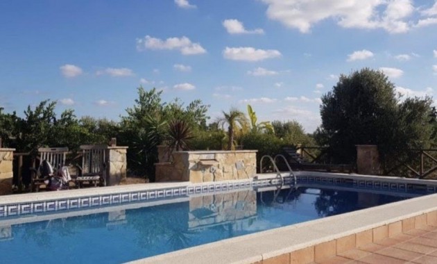 Venta - Finca Country Property -
Los Montesinos