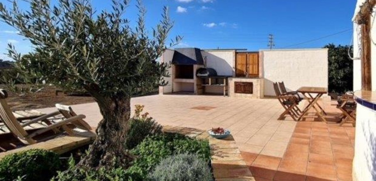 Venta - Finca Country Property -
Los Montesinos