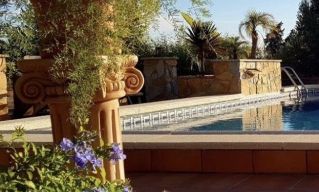 Venta - Finca Country Property -
Los Montesinos