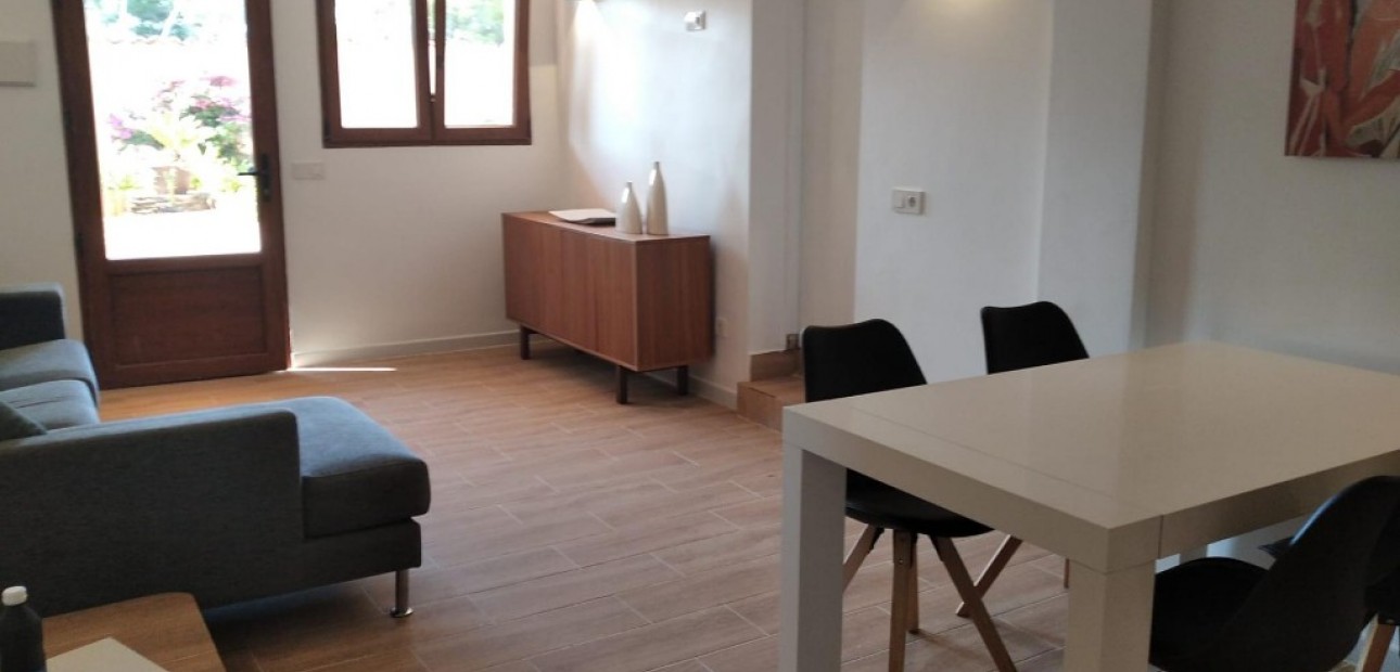 Venta - Villa -
Los Balcones