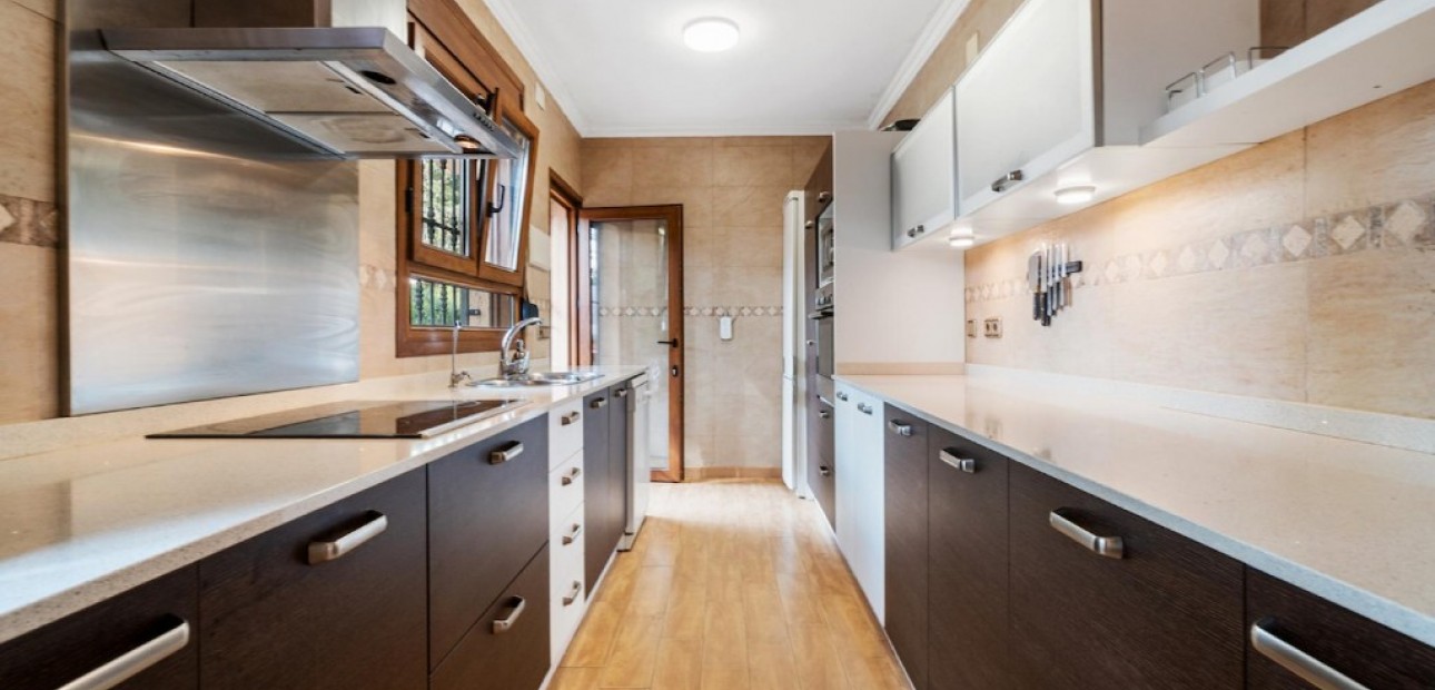 Venta - Villa -
Los Balcones