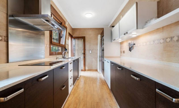 Venta - Villa -
Los Balcones