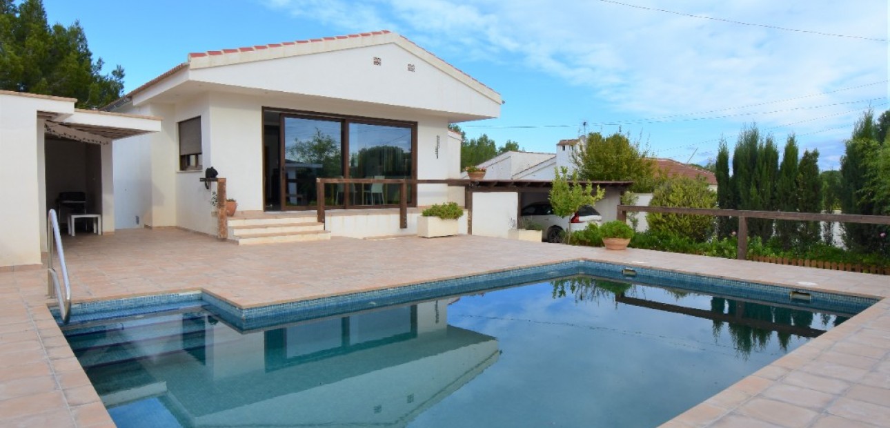 Venta - Villa -
Pinar de Campoverde