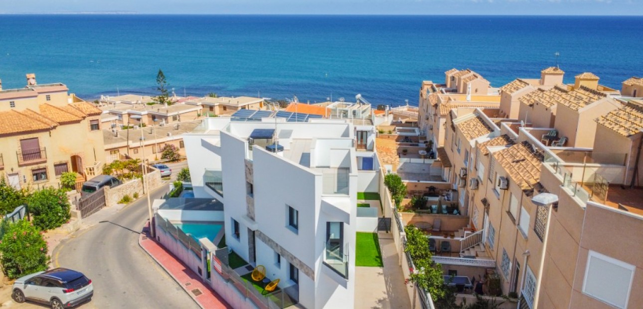 Nieuwbouw - Villa -
La Mata