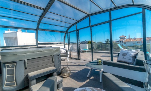 Herverkoop - Villa -
Dehesa de Campoamor