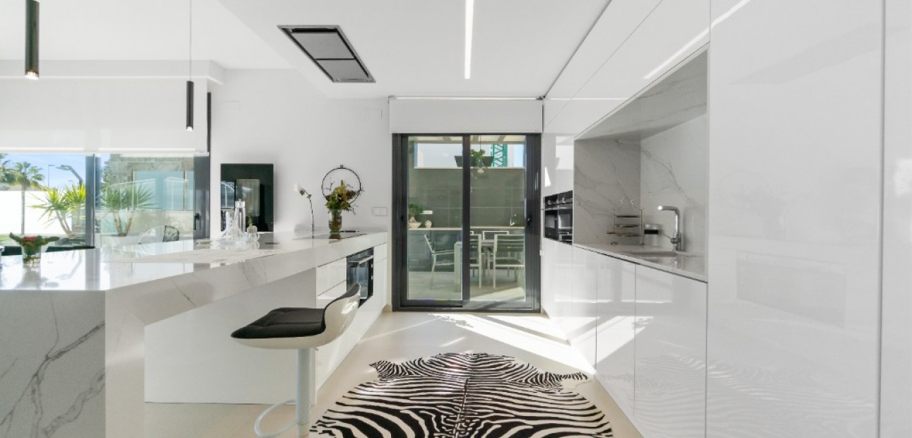 Herverkoop - Villa -
Dehesa de Campoamor