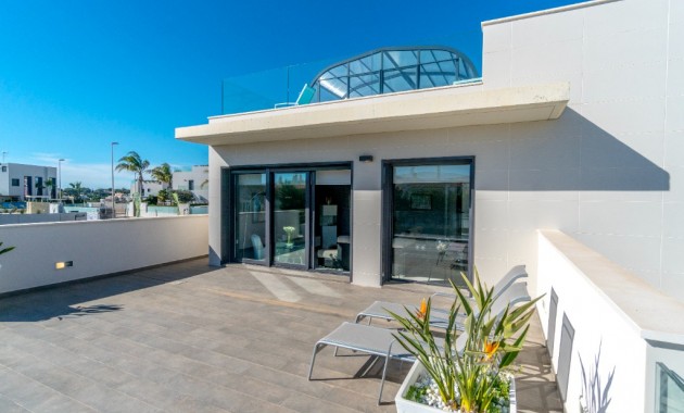 Herverkoop - Villa -
Dehesa de Campoamor