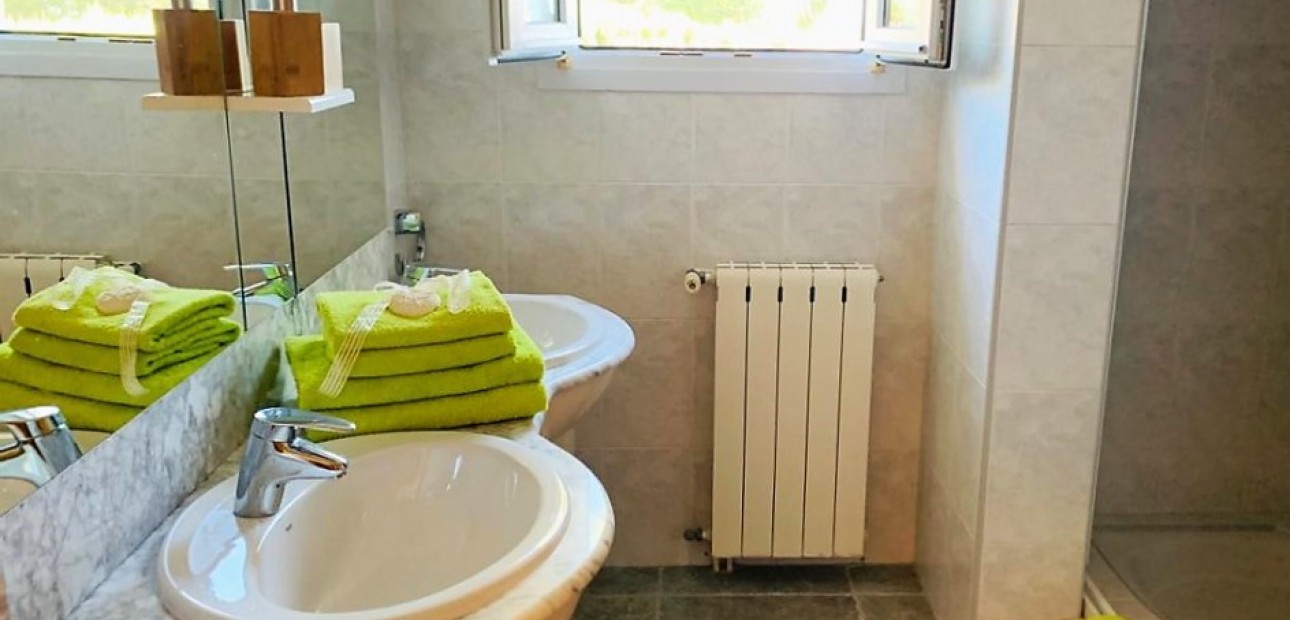 Herverkoop - Villa -
Jávea - Javea