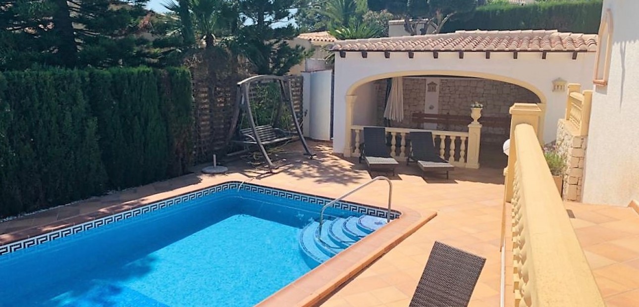 Herverkoop - Villa -
Jávea - Javea