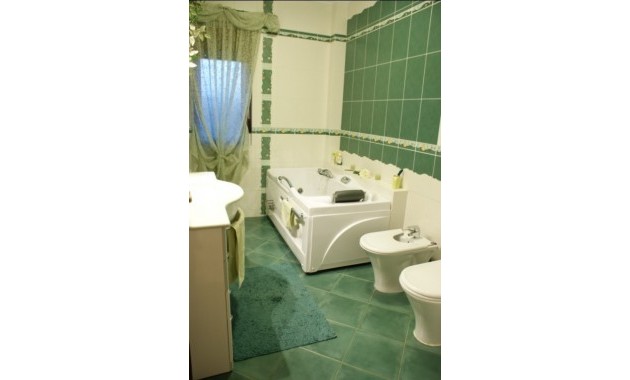 Sale - Villa -
Ciudad Quesada