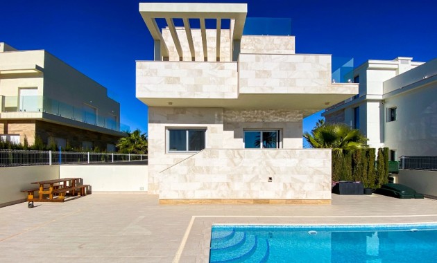 Sale - Villa -
La Zenia