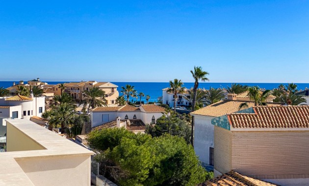 Sale - Villa -
La Zenia