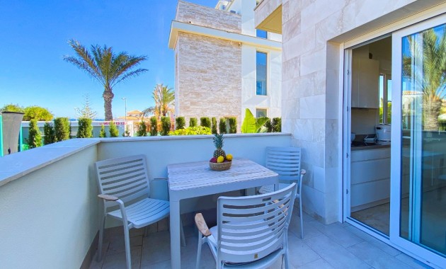 Sale - Villa -
La Zenia