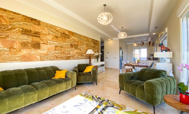 Sale - Villa -
La Zenia