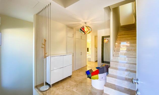 Sale - Villa -
La Zenia