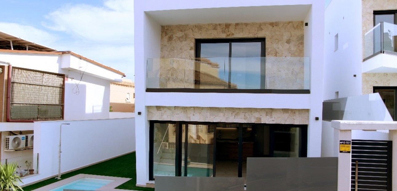 Nueva construcción  - Villa -
Torrevieja