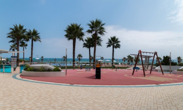 Venta - Apartamento / piso -
Punta Prima