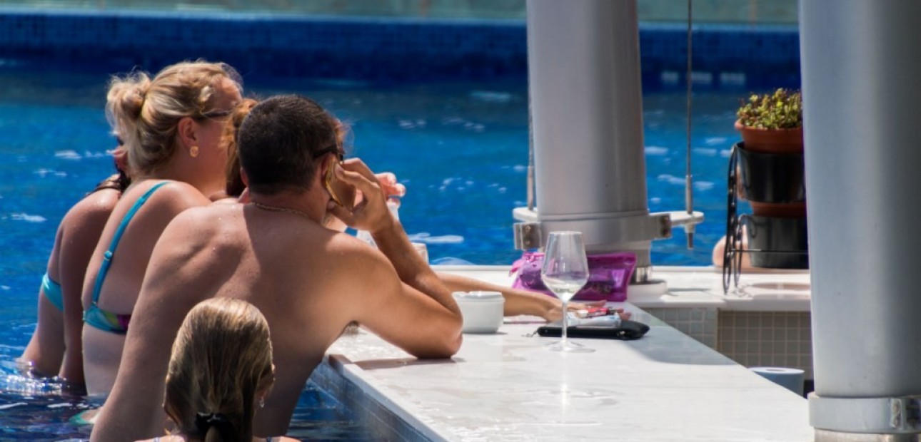 Venta - Apartamento / piso -
Punta Prima