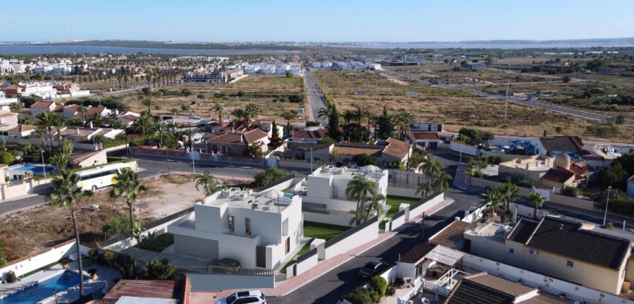 New Build - Villa -
Ciudad Quesada