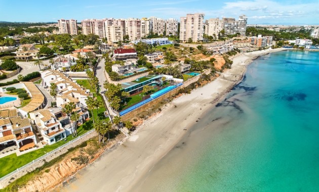 Sale - Luxury Villa -
Dehesa de Campoamor