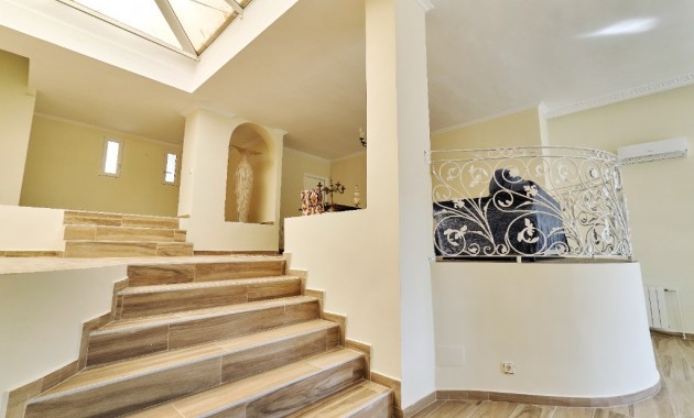 Sale - Luxury Villa -
Dehesa de Campoamor