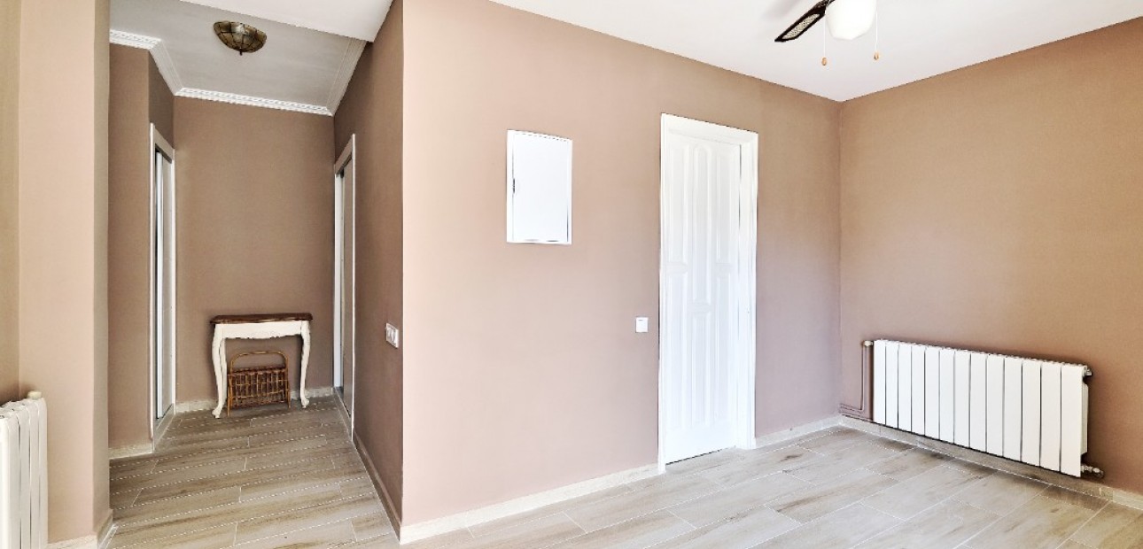 Sale - Luxury Villa -
Dehesa de Campoamor