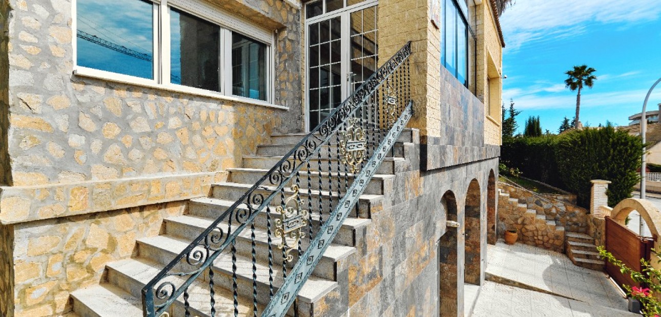 Sale - Luxury Villa -
Dehesa de Campoamor