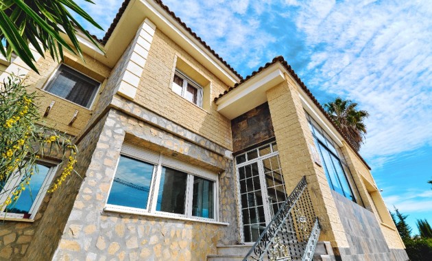 Sale - Luxury Villa -
Dehesa de Campoamor