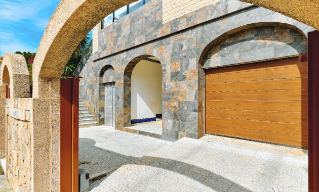 Sale - Luxury Villa -
Dehesa de Campoamor